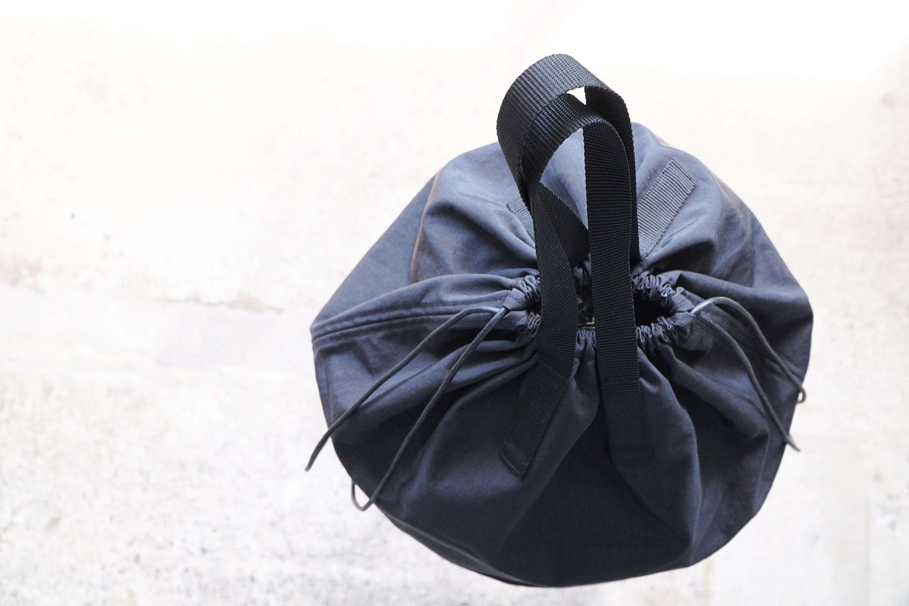 HELMET BAG back in stock [era goods]from above