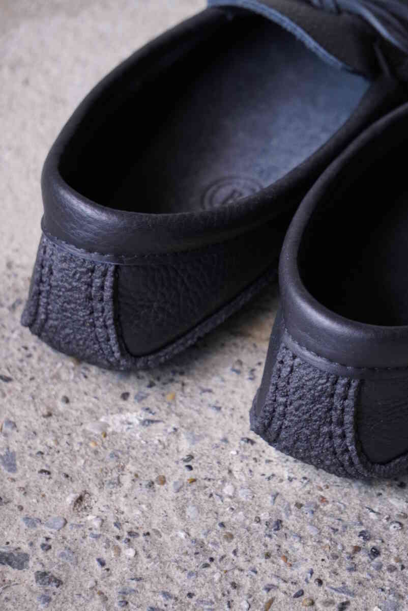 "hand sawn moccasin" [ BASTIEN industries ] black back detail