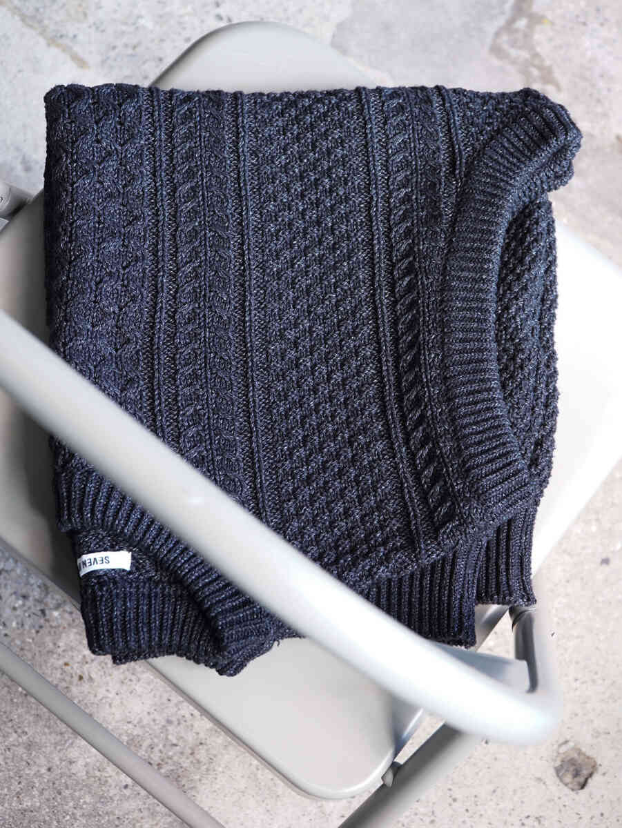 "knit vest" black indigo cotton yarn crew neck [SEVEN BY SEVEN]