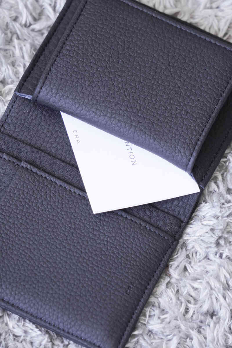 "BIFOLD WALLET" EO SHRINK [era goods] coin case detail