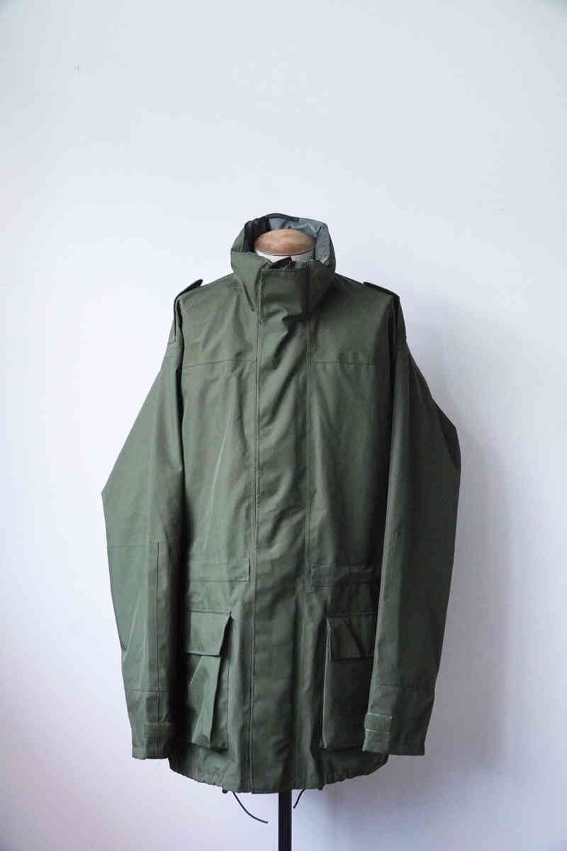 Moisture Vapor Permeable Wet Weather Jacket [Royal Marine] 190