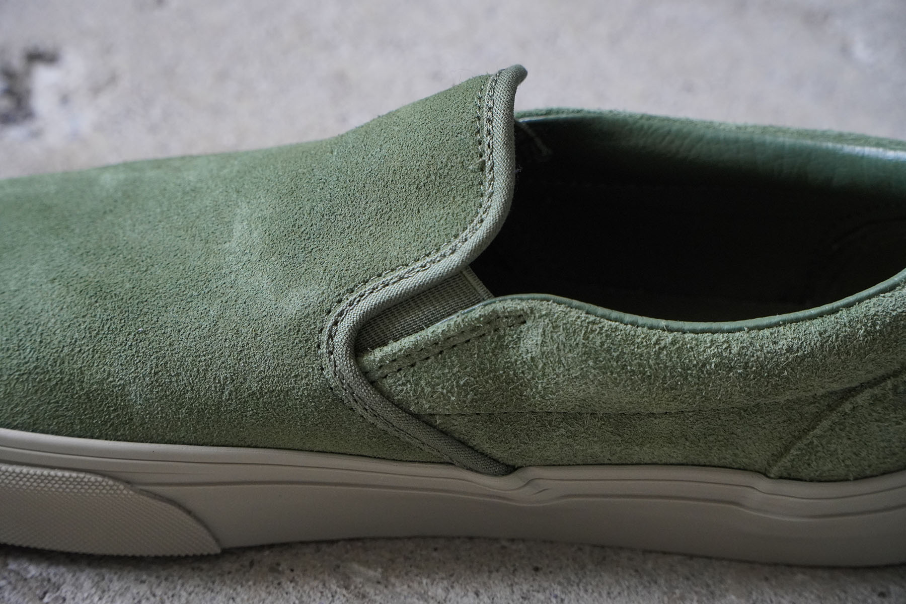 slip on -classic slip-on- "suede mix elm" [VANS] two tone