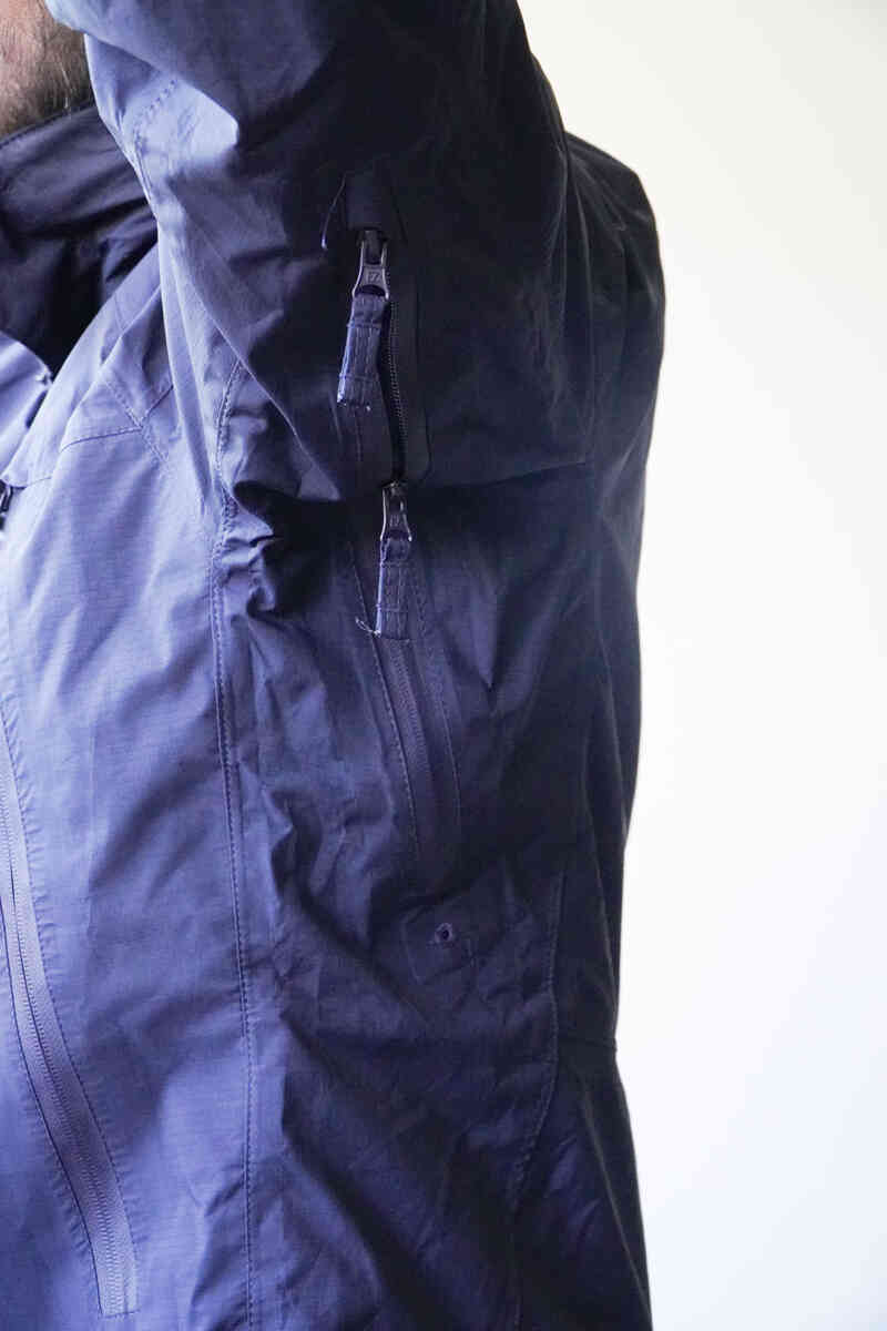 RN wet weather jacket "ROYAL NAVY" [vintage] ventilation