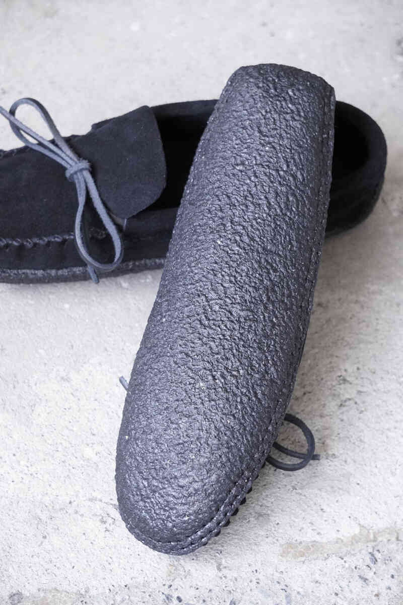 Canadian moccasin shoes "suede leather" [BASTIEN industries] outsole