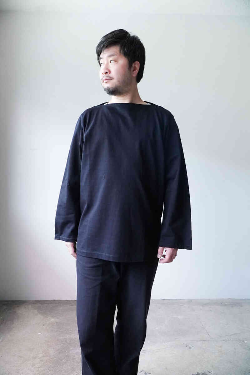 k.ito -new handling brands- wearing Basque shirts black