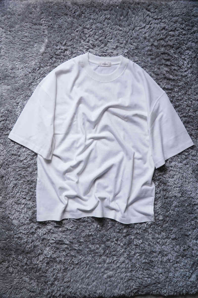 simple & modern open end T-shirts [alvana]全体画像