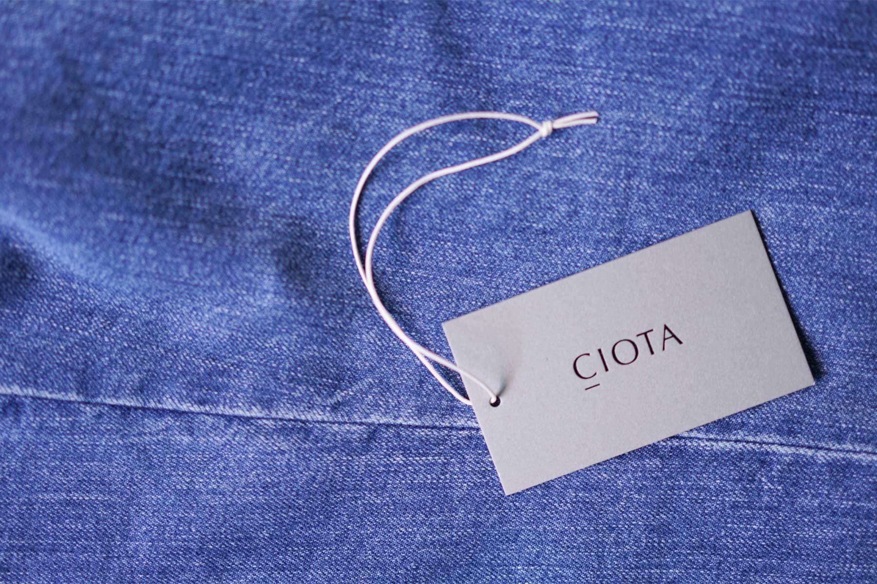 CIOTA(シオタ) デニムと下げ札