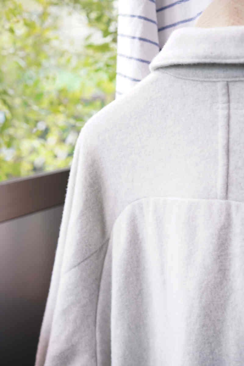 lambs wool sports jacket "shirts type H " [SOWBOW]着物から発想を得た特徴的な袖付け。