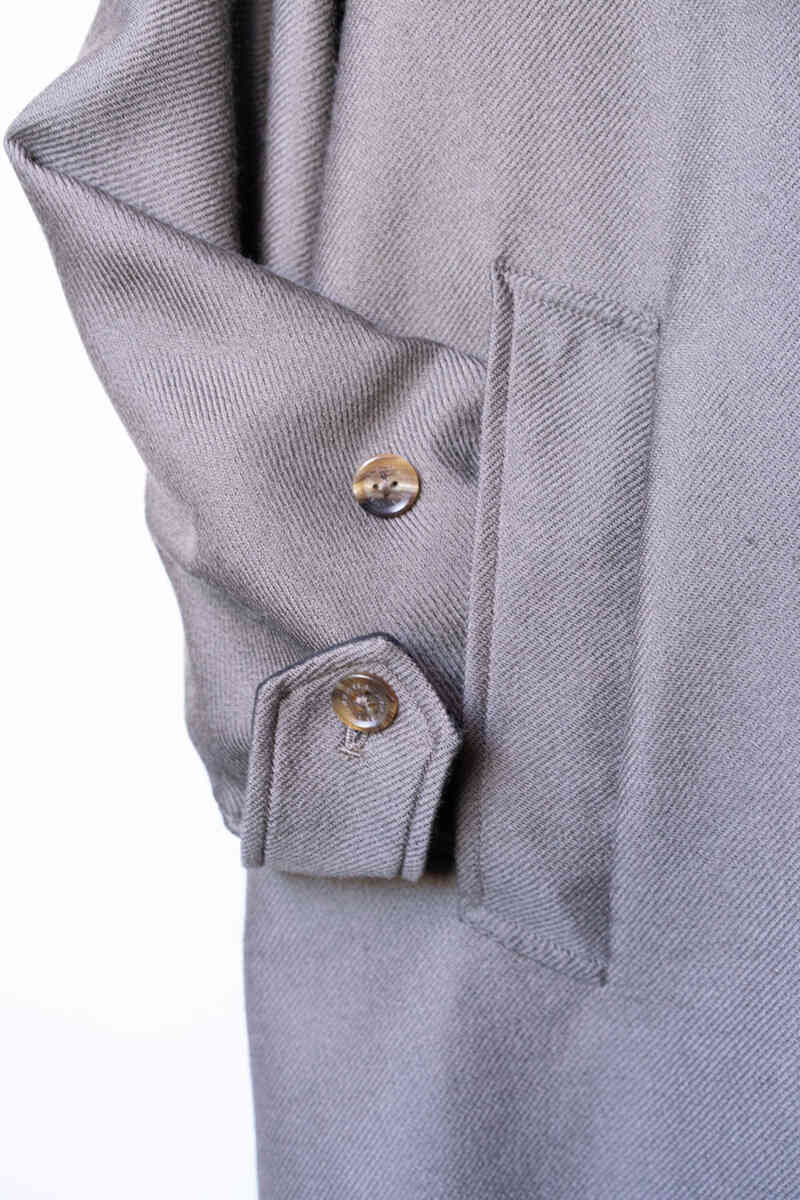 BAL COLLAR COAT ‐Silk Wool loose twill‐ [SEVEN BY SEVEN]袖周りとポケット