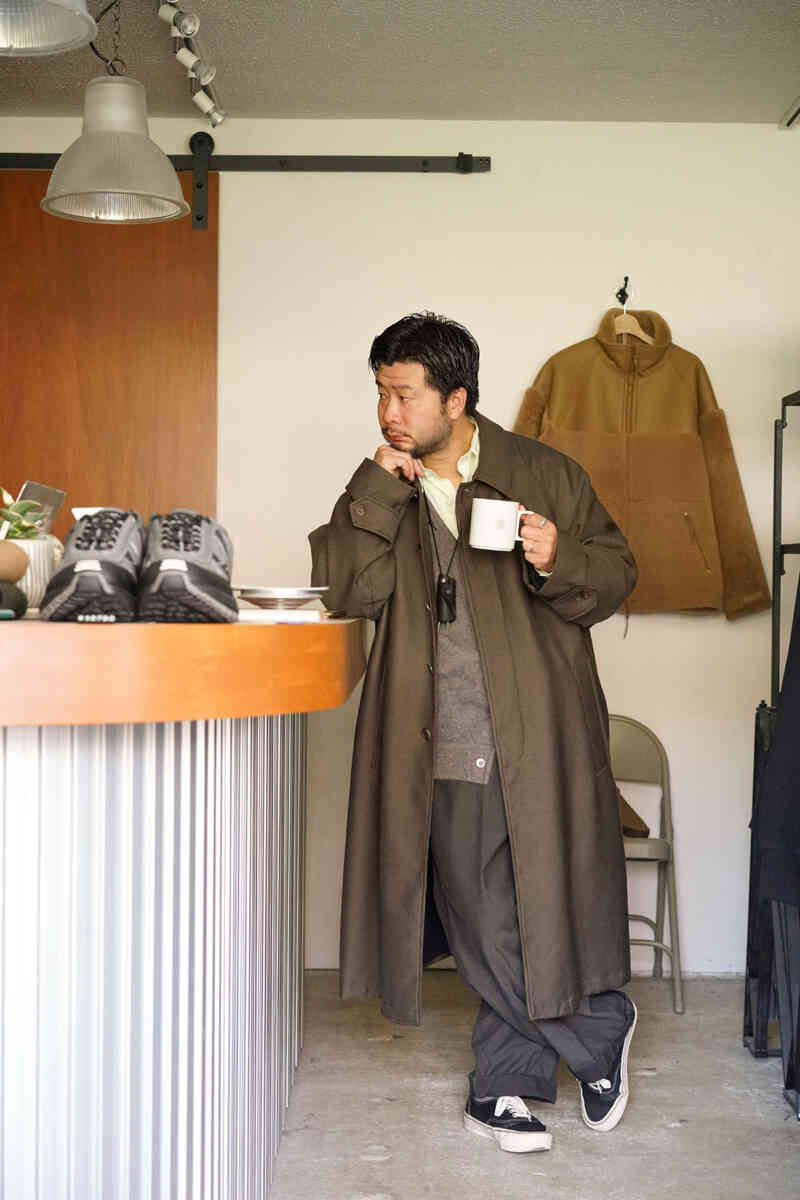 BAL COLLAR COAT ‐Silk Wool loose twill‐ [SEVEN BY SEVEN]着用イメージ