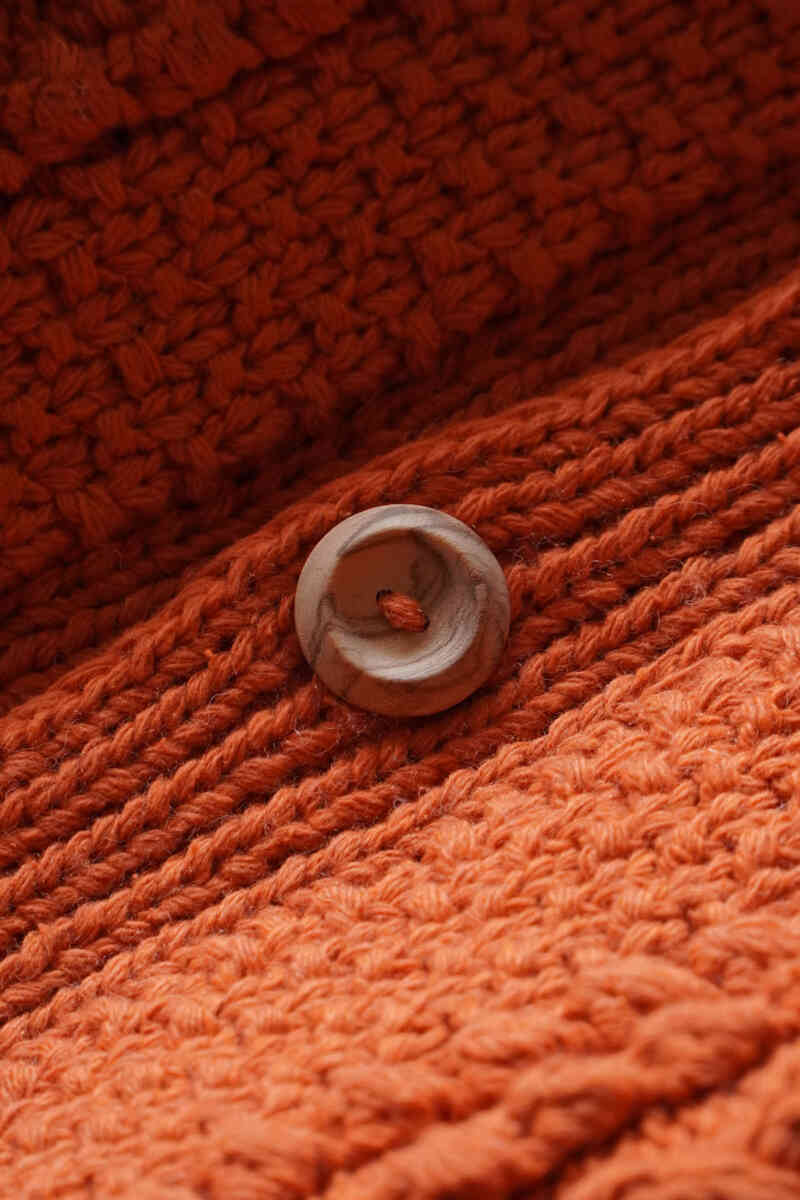 H.ORANGE 4A cardigan [STRATHTAY by INVERALLAN]ウッドボタン