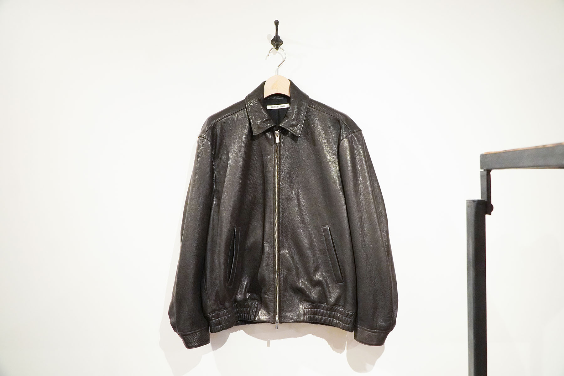 ZIP UP BLOUSON ‐Sheep Shrink leather‐[SEVEN BY SEVEN] top